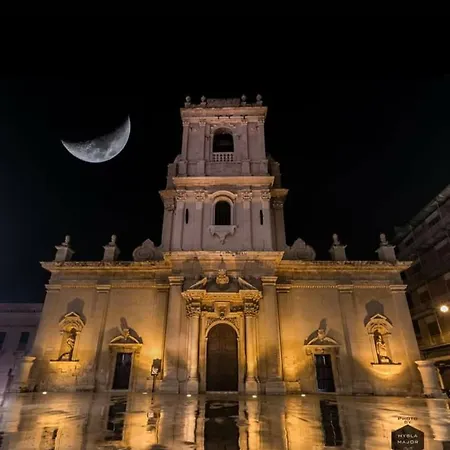 La Bruna Palace Panzió *