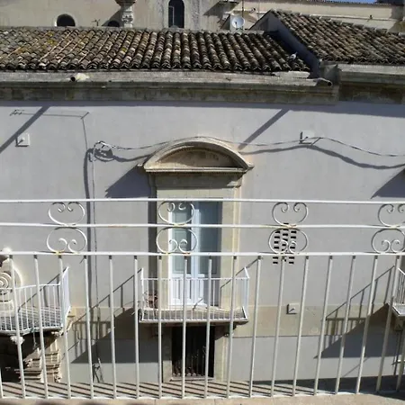 La Bruna Palace * Avola