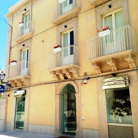 La Bruna Palace Panzió Avola